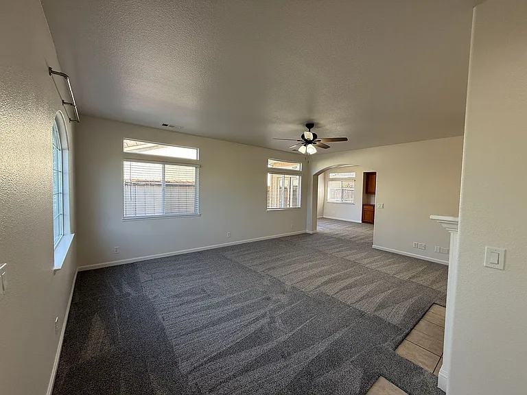 1836 Encina Ave — Photo 4