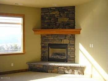 2nd image of 121 E Mountain Brook Ln