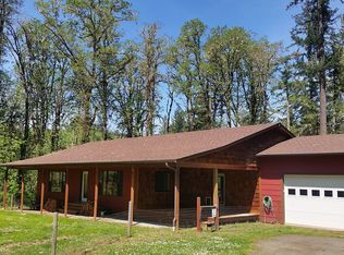 1605 Hogan Rd, Oakland, OR 97462