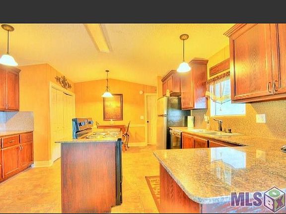 2nd image of 43528 S Shelbi Ln
