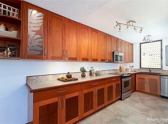 4th image of 511 Hahaione St #1/8D