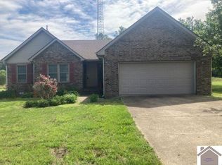 1100 Cindy Ln, Mayfield, KY 42066