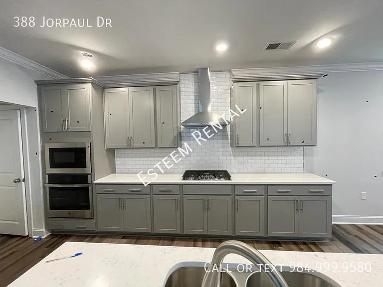 388 Jorpaul Dr — Photo 1