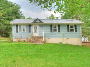 2845 Spring House Rd, Christiansburg, VA 24073