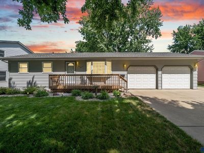 700 S Gardner Dr, Sioux Falls, SD, 57103