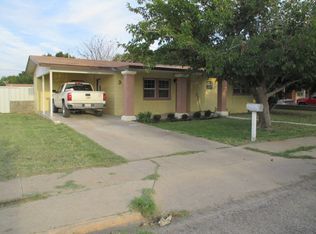 900 S Eric Ave, Monahans, TX 79756