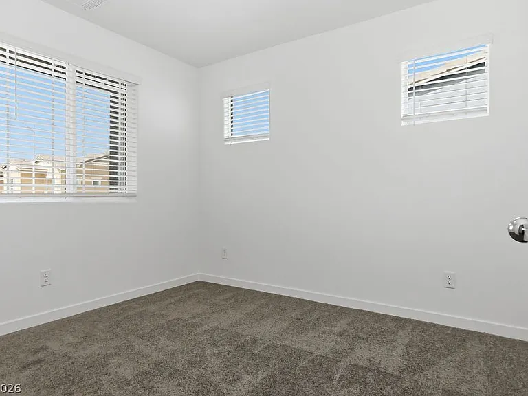 482 Golden Myna Ave — Photo 28