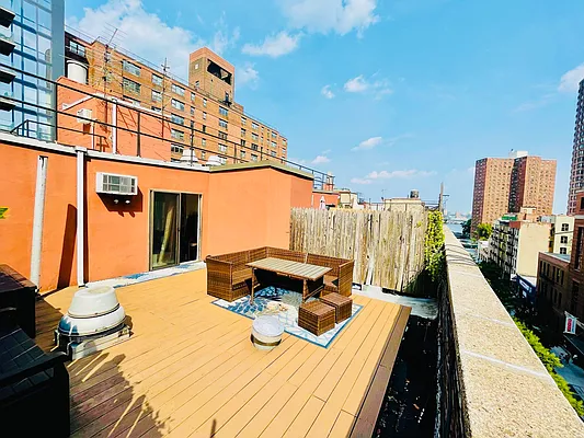 Rented by Douglas Elliman | media 21