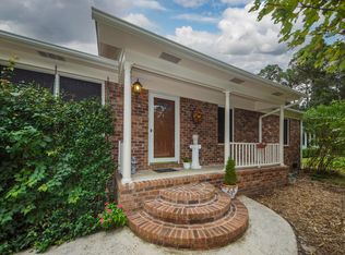 672 Riley Rd, Charleston, SC 29412