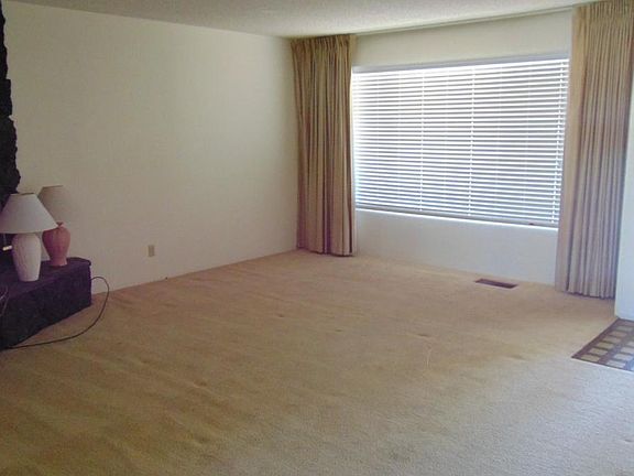 2nd image of 1432 Orchid Way