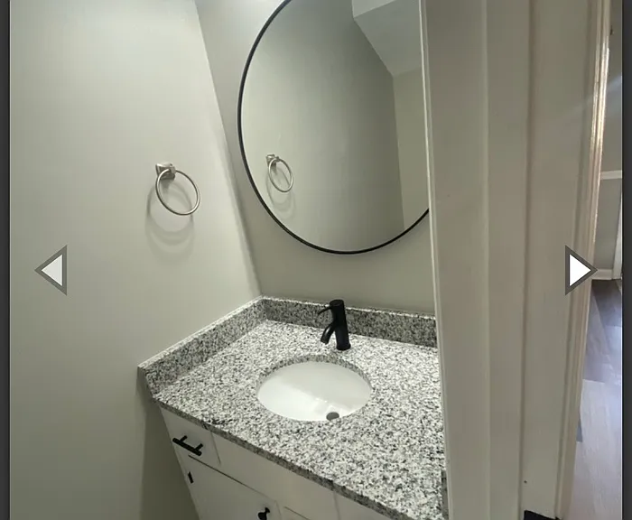 940 Glenn St #702 — Photo 8