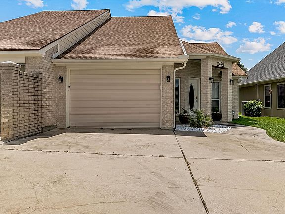 3rd image of 11429 Outrigger Dr