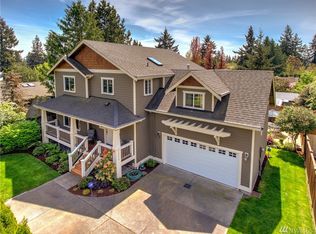 12046 8th Ave NE, Seattle, WA 98125