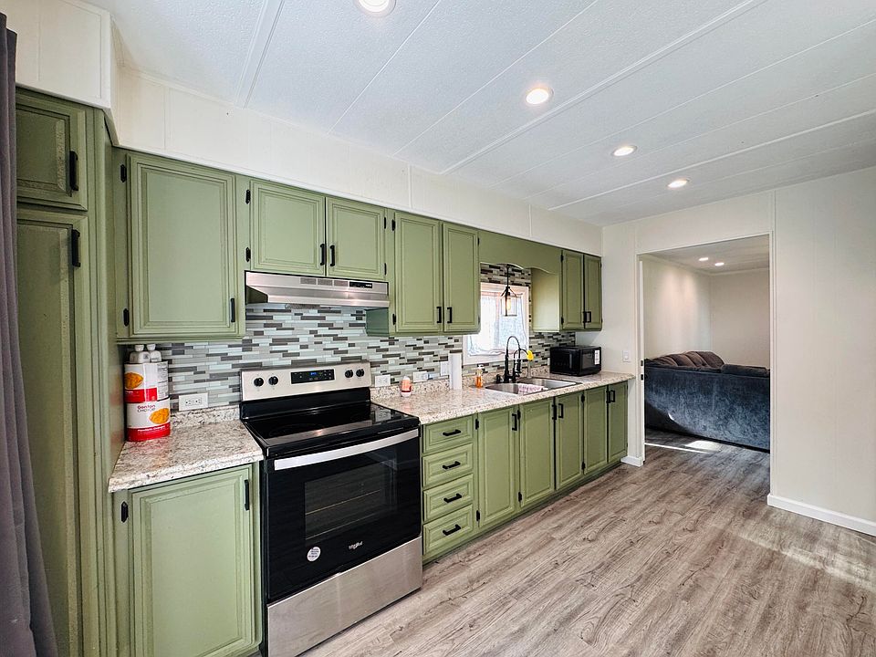 9665 Red Fox Ct, Saint Helen, MI 48656 | MLS #201841443 | Zillow
