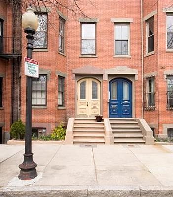 3rd image of 171 Warren Ave