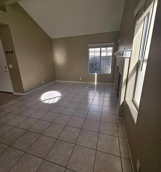 25232 Carson Way — Photo 32
