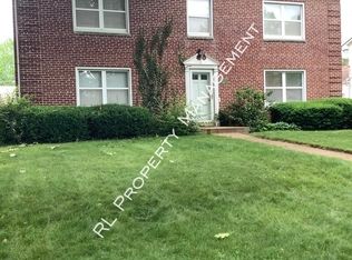 1129 S Cassingham Rd #B, Columbus, OH 43209