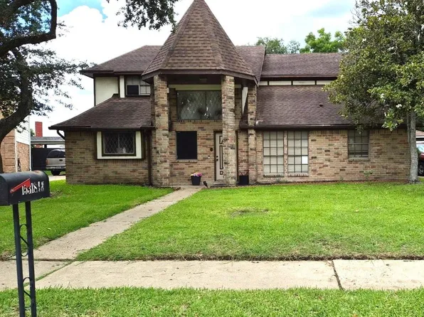 15318 Bonita Springs Dr, Houston, TX 77083