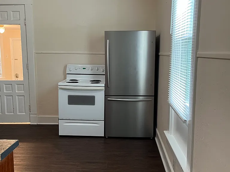270 Avon Ave #1 — Photo 7