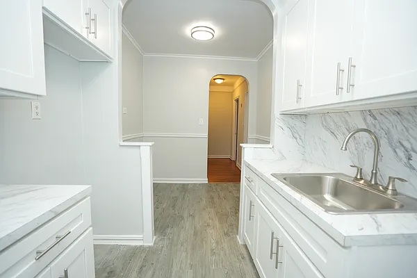 Rented by Norman Raindel, LREB | media 10