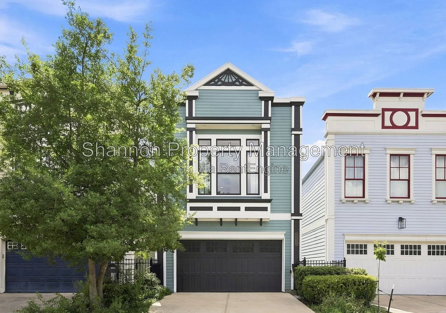 3 bed, 2.5 bath, 2307 sqft, $3,800 — Photo 2