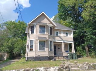 917 4th St SW #UP, Canton, OH 44707