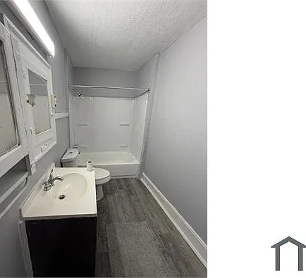 4 bed, $1,550 — Photo 4