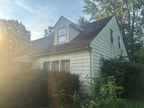 2nd image of 505 E Grant St