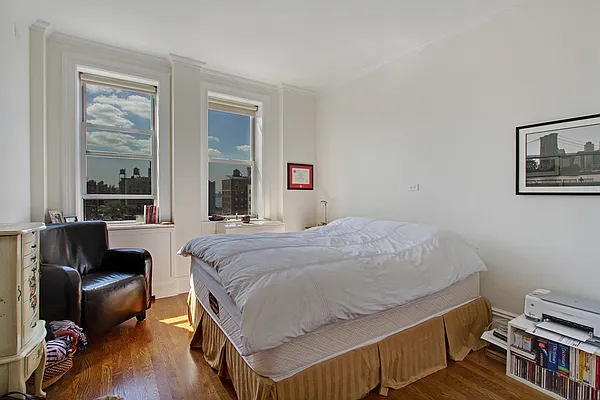 Rented by Corcoran | media 21