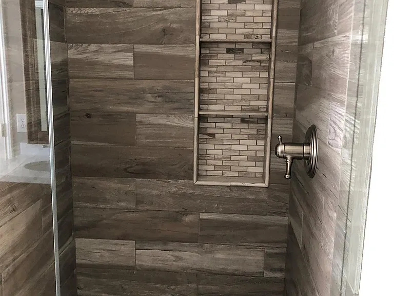 1408 W Webster St — Photo 26