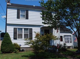 192 N Park Dr, Point Pleasant, WV 25550