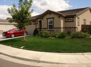 862 Golden Pond Dr, Manteca, CA 95336