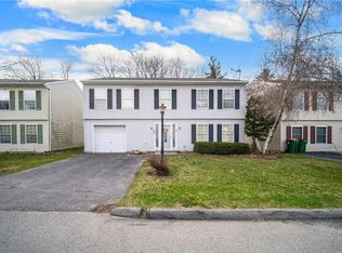 6 Mews Aly, Poughkeepsie, NY 12603