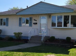 6819 Kansas Ave, Hammond, IN 46323