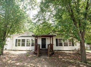 2245 Yocum Pond Rd, Galena, MO 65656