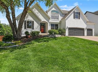 14131 Cody St, Overland Park, KS 66221