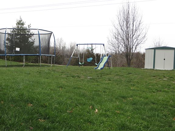 2nd image of 4020 Scarborough Way