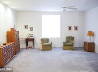 923 Heatherfield Ln, Millersville, MD