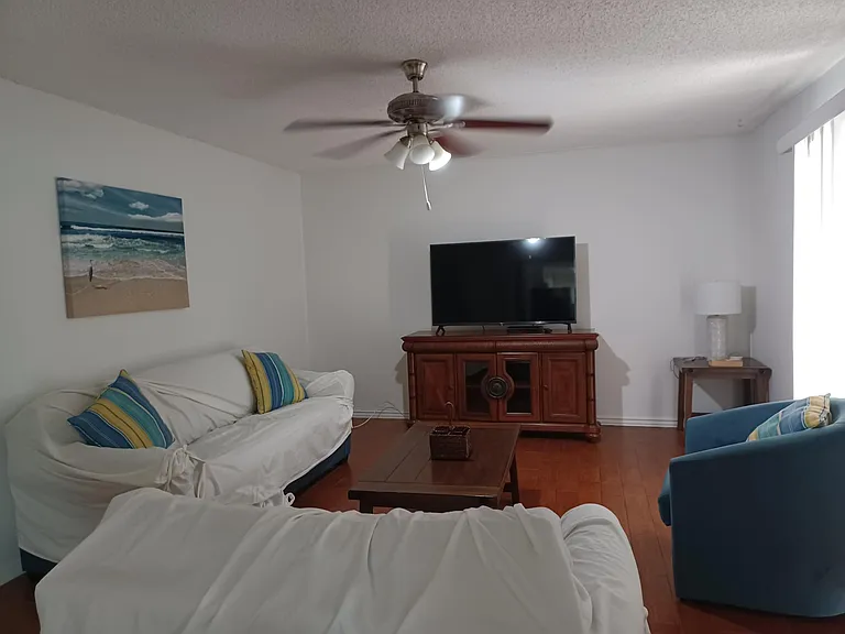 11424 Haymarket Ct — Photo 13