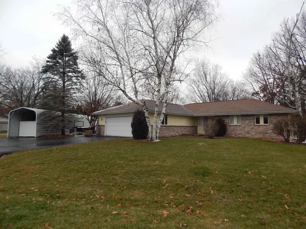 208 Cork Rd, Rockton, IL 61072