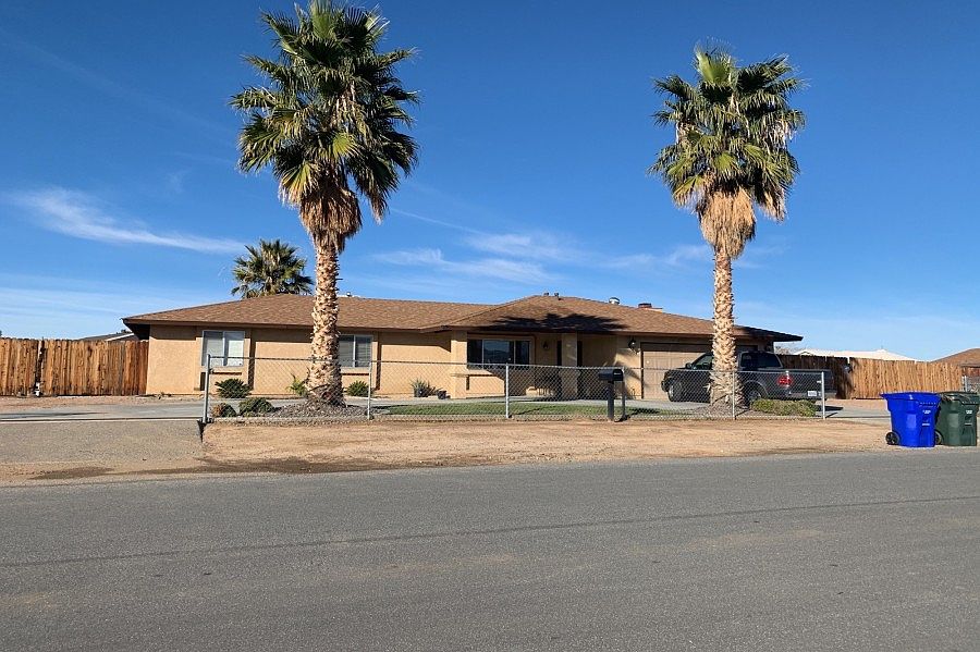 12714 Clallam Rd, Apple Valley, CA 92308 Zillow