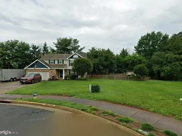 9136 Karlo St, Manassas, VA 20110