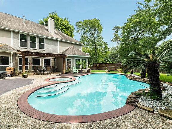 2nd image of 209 Laurelfield Dr