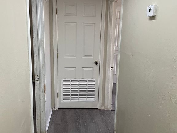 4th image of 2301 E Mill Rd