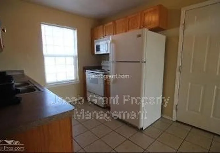 523 Caribou St #A — Photo 2