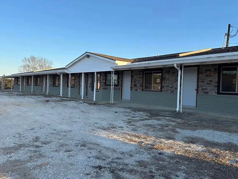 4442 State Highway H — Photo 11