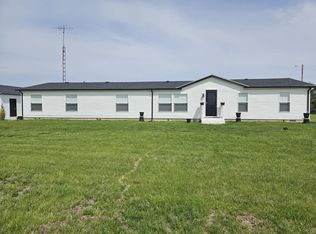6570 S 1100 W, Francesville, IN 47946