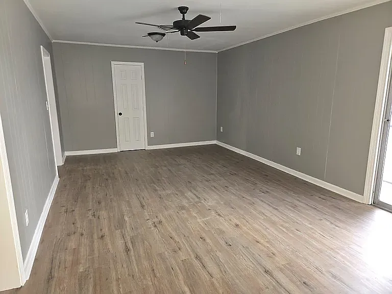 419 W Decatur Ave — Photo 13