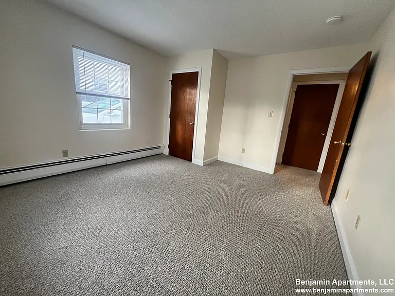 11 Allen St #1 — Photo 6