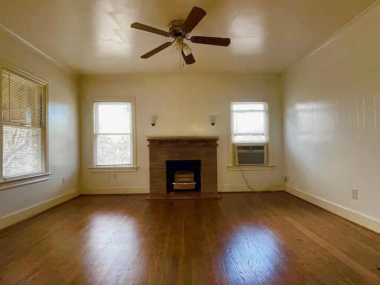 4102 Herschel Ave #102 — Photo 3